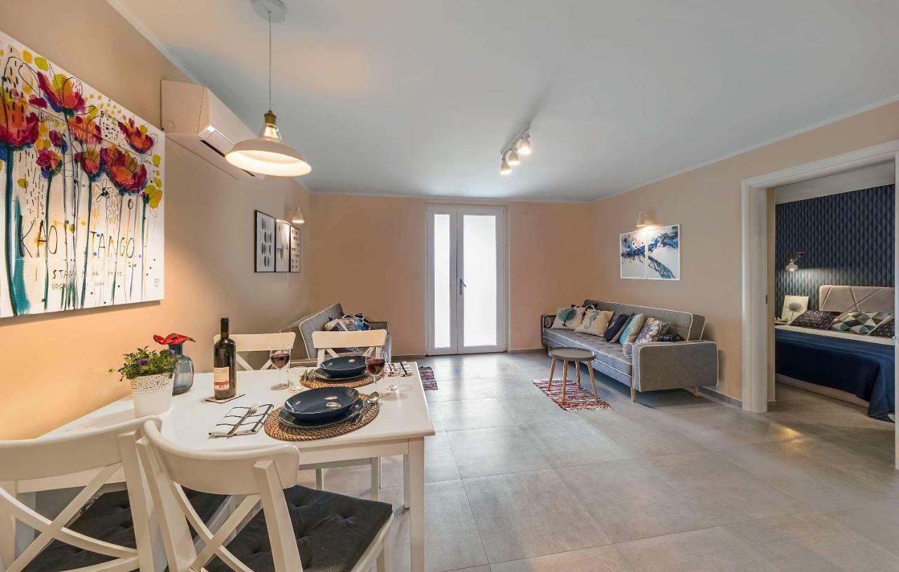 Apartments Sasha Pula Extérieur photo
